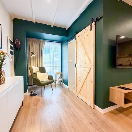 Pod Karkonoskim Nurtem Apartment Piechowice (Karkonosze)